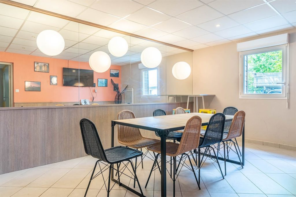 Photo d'une résidence étudiante à Nantes, gérée par Cemafa, entreprise spécialisée dans la revente LMNP